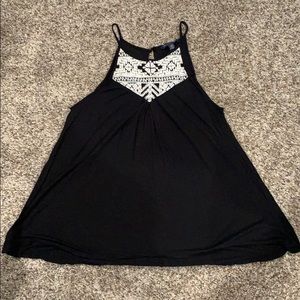 Black and White Pattern top